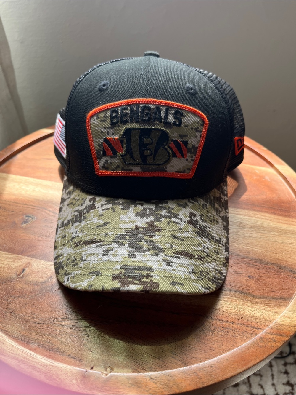 New Era Cincinnati Bengals Camo Trucker Hat - Black & Olive